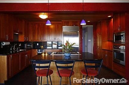 Kitchen
						:
						Stainless steel appliances included. Granite counter tops and open layout.