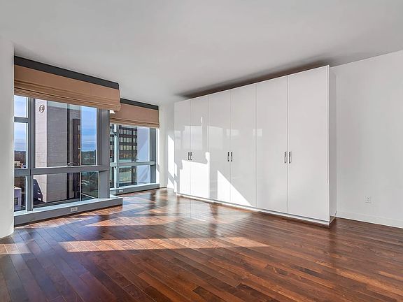 3rd image of 10820 71st Ave APT 7F