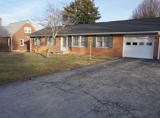 107 Alleghany St, Christiansburg, VA 24073
