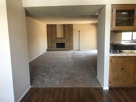 2nd image of 4728 Tiffany Park Cir