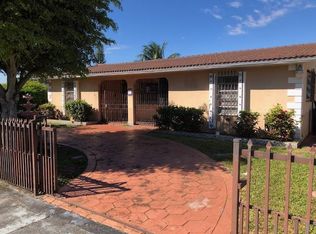 1250 SW 89th Ct, Miami, FL 33174