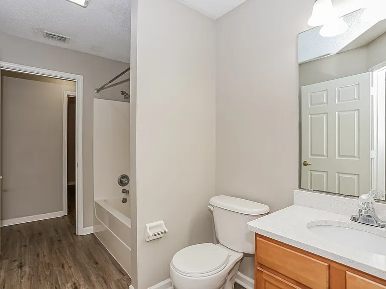 10946 Lauren Oak Ln S — Photo 15