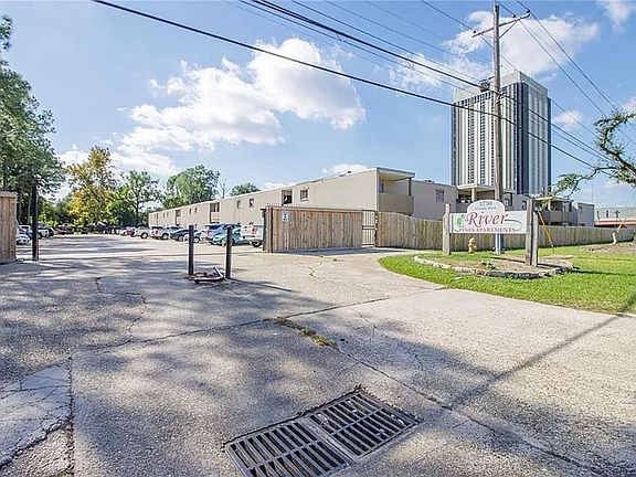 2nd image of 5750 Florida Blvd #B