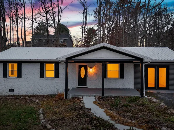 207 Wilmore Dr, White Pine, TN 37890