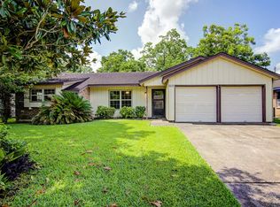 5115 Heatherbrook Dr, Houston, TX 77045