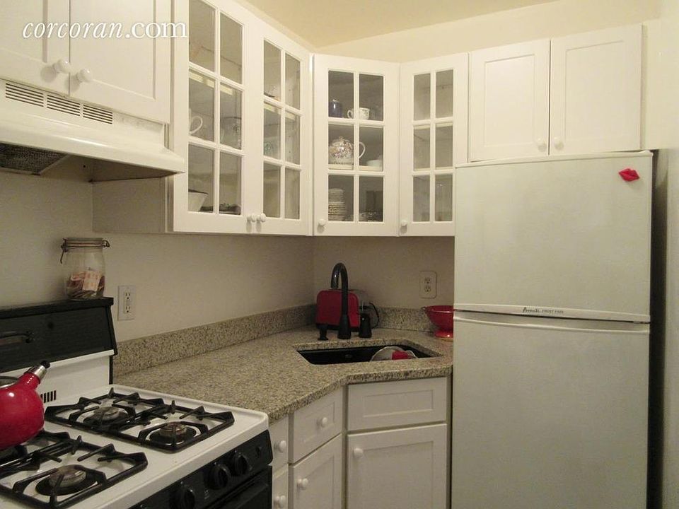 1st image of 22 W 14th St #2BN