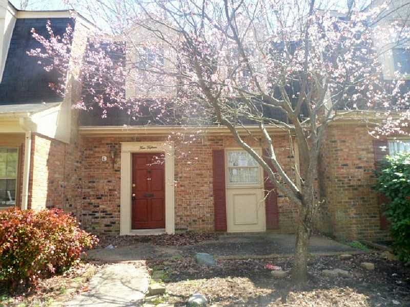 1st image of 415 Hustings Ln Unit E