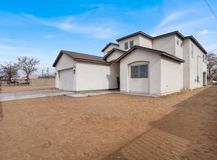 1624 57th St NW, Albuquerque, NM 87105
