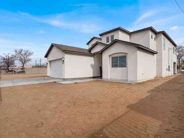 1624 57th St NW, Albuquerque, NM 87105