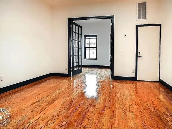 456 Central Avenue image 3 of 13