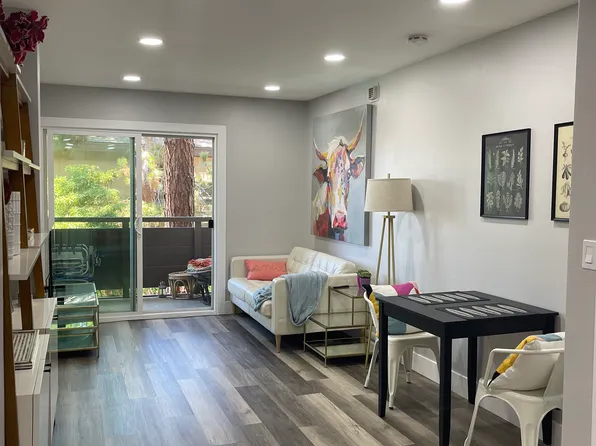 1621 Hotel Cir S, San Diego, CA