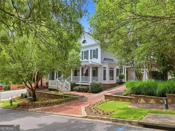 3901 Hazelhurst Dr, Marietta, GA 30066
