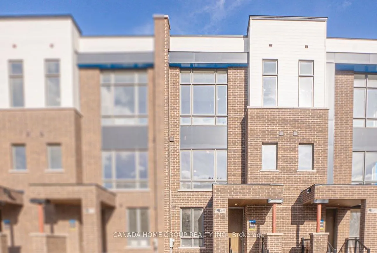 4 bed, $3,900 — Photo 1