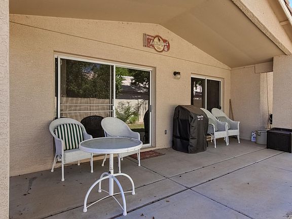5238 W Pontiac Dr59 (1)