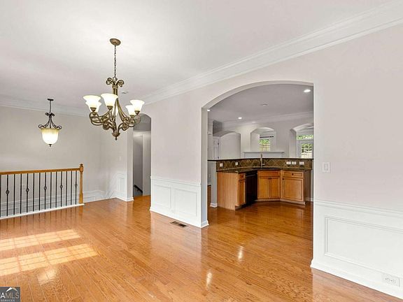 3rd image of 10870 Brunson Dr