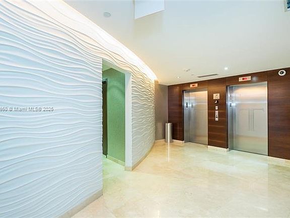 5th image of 15811 Collins Ave APT 2305