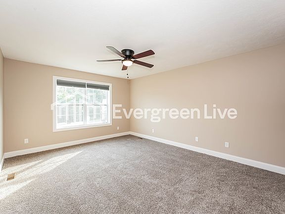 5th image of 5459 Winding Creek Dr
