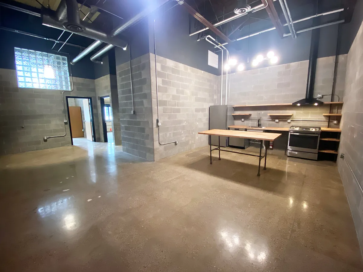 Building Photo - 280 E State St #101