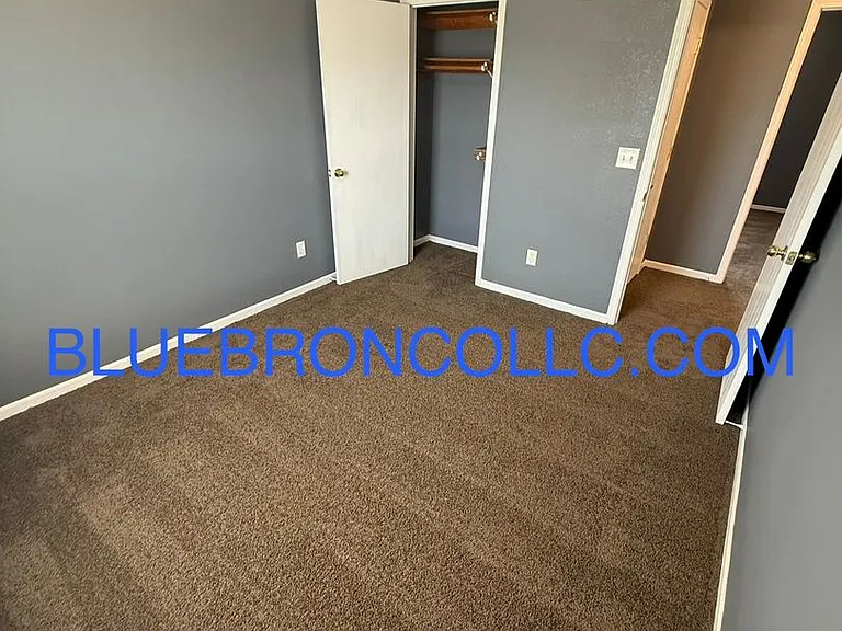 621 Willow Ln #B — Photo 12