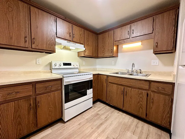 1760 Eldorado Dr — Photo 8