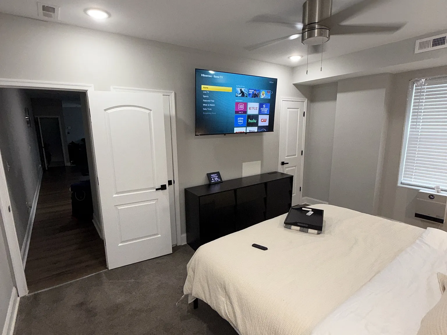 6 bed, 2200 sqft, $900 — Photo 3