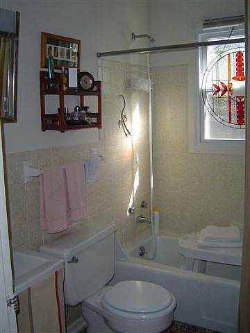 2nd image of 1311 Nancy Hanks Rd APT 6