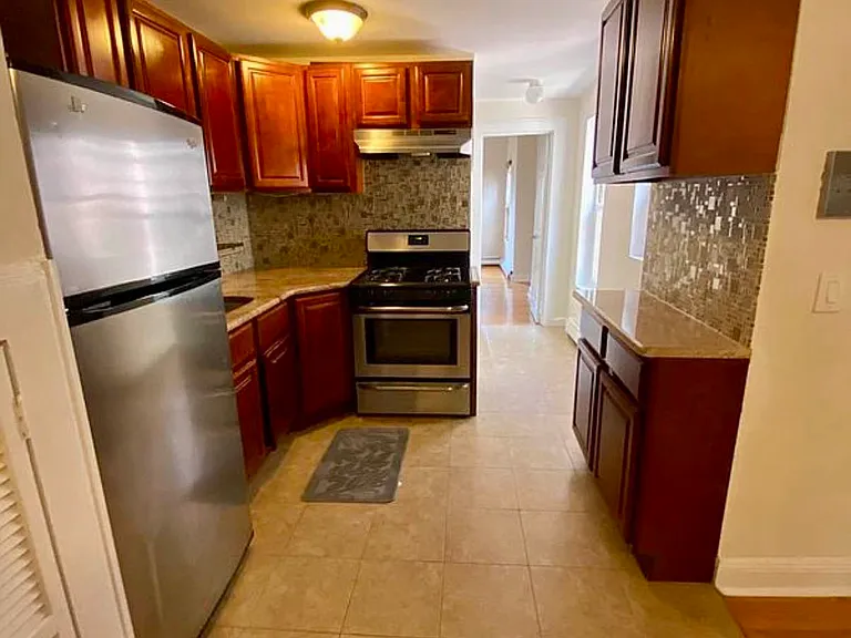 736A Union St #TOP — Photo 2