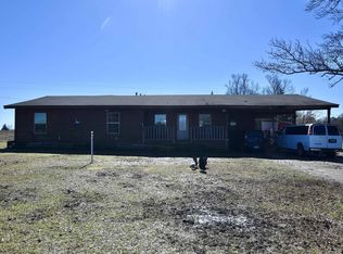 716 County Road 4610, Troup, TX 75789