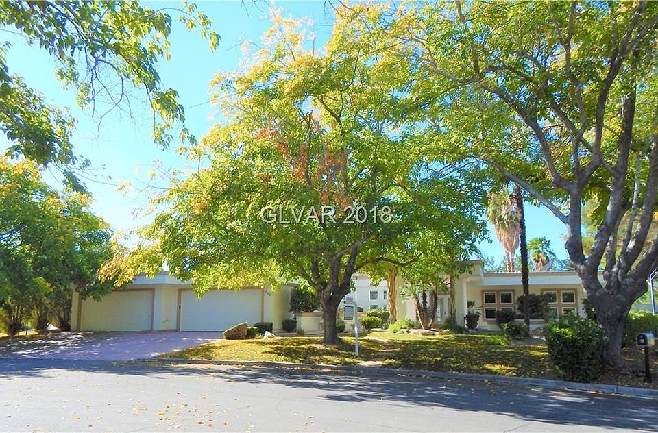 1st image of 304 Canyon Dr