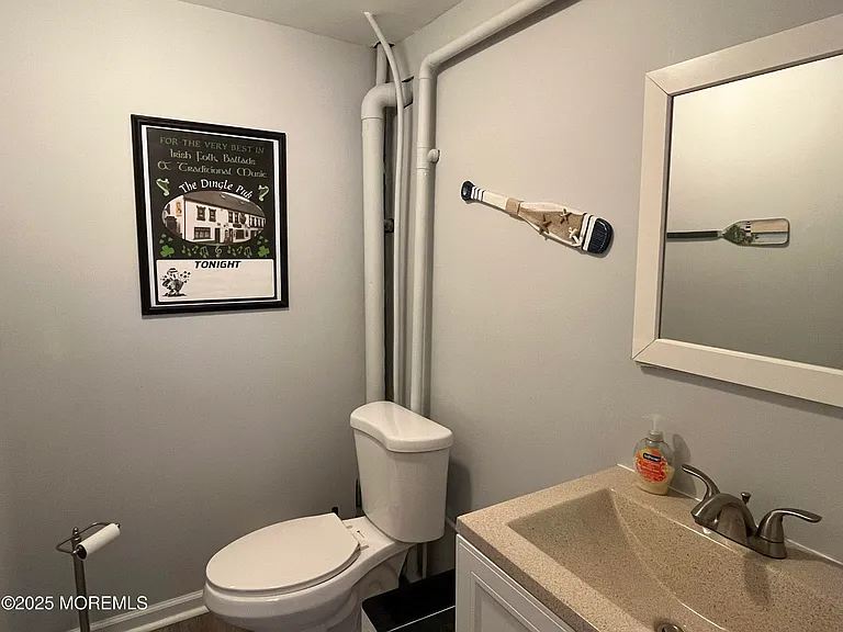 103 Chicago Ave — Photo 21