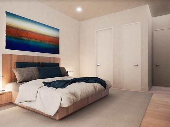 4th image of 610 N Oak Cliff Blvd #304