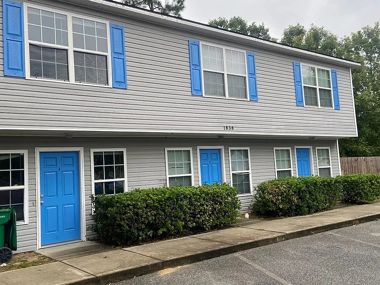1838 Hazel Dr #C — Photo 6