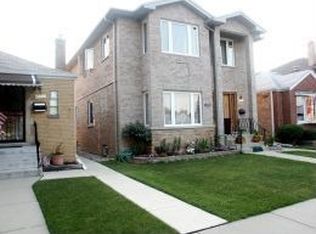 6334 N Tripp Ave, Chicago, IL 60646