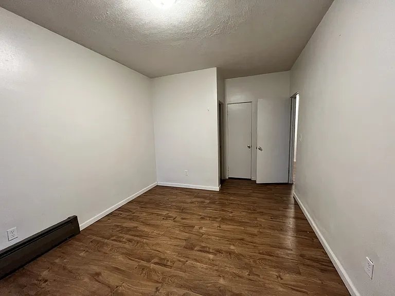 3893 Bigelow Blvd #21 — Photo 4