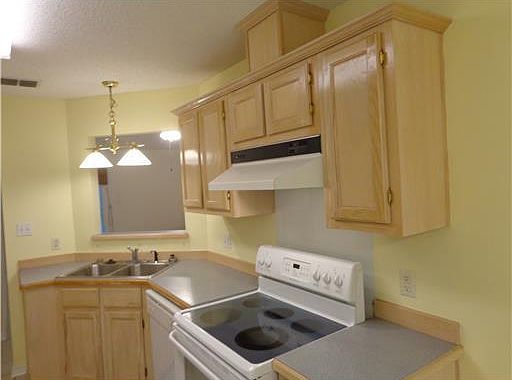 4th image of 2801 Palmer Dr