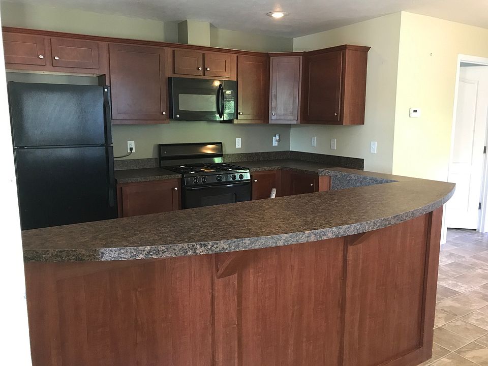 1st image of 260 Pin Oak Dr #268