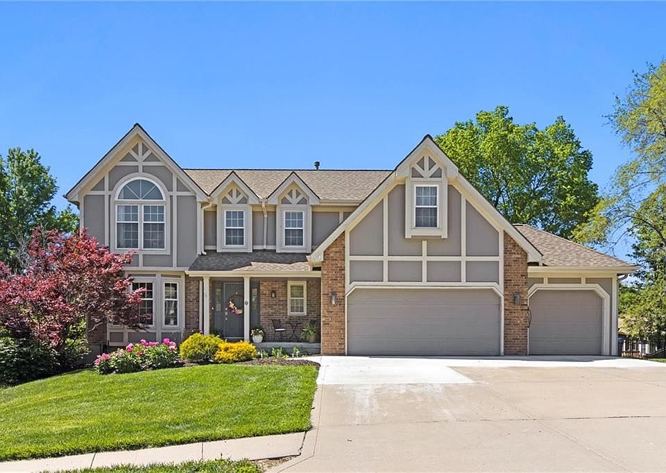 1st image of 904 Aspen Ct