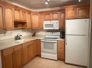354 Burgundy Ave #H, Delray Beach, FL 33484