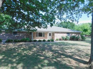 1806 3rd St, Pawnee, OK 74058