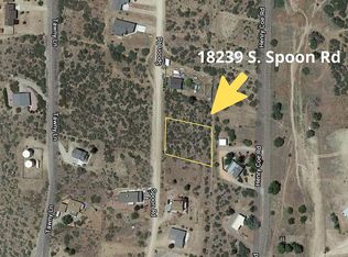 18239 S Spoon Rd, Peeples Valley, AZ 86332