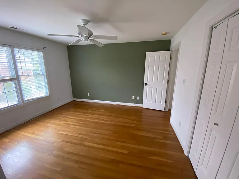 1021 Rolling Farm Dr — Photo 21