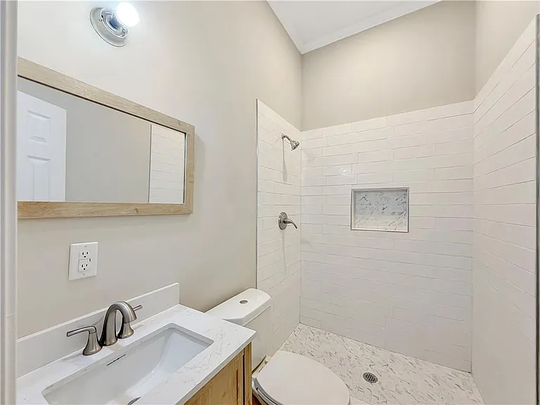 2320 Copper Trail Ln — Photo 34
