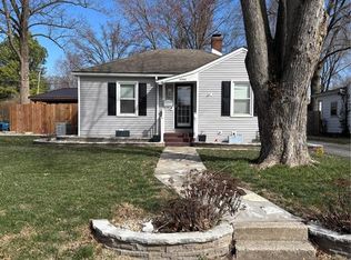 3300 Henrietta Ave, Alton, IL 62002