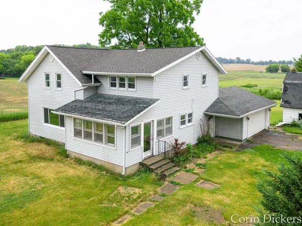 29255 S Dr N, Springport, MI 49284