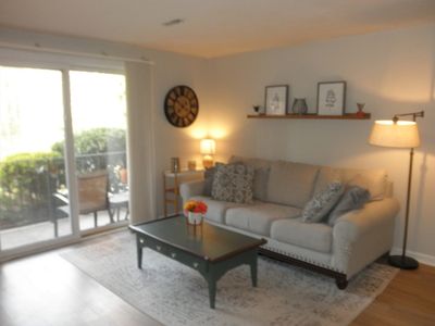 356 Neponset St APT A, Canton, MA, 02021