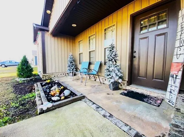 206 Stacy Dr, Paragould, AR 72450