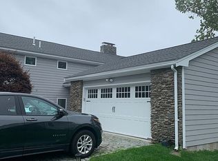 19 Sandie Ln, Marblehead, MA 01945