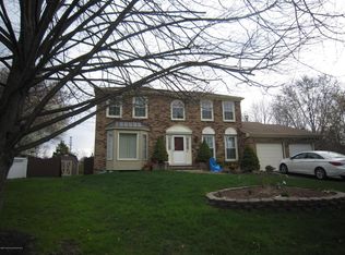 39 Driftwood Dr, Howell, NJ 07731