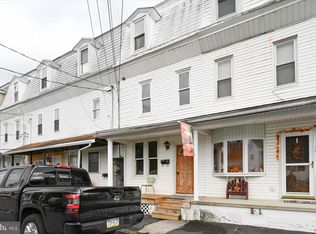 16 North St, Tremont, PA 17981