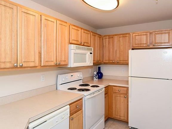 4th image of 5682 Bentgrass Dr #12102